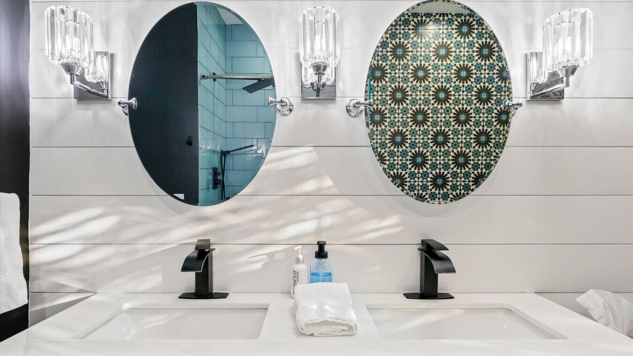 Photo of Bathroom in Pinnacle Peak