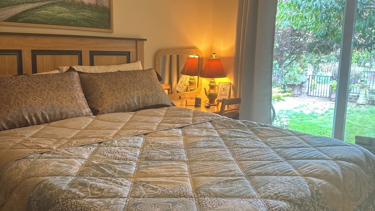 Photo of Bedroom in Des Moines