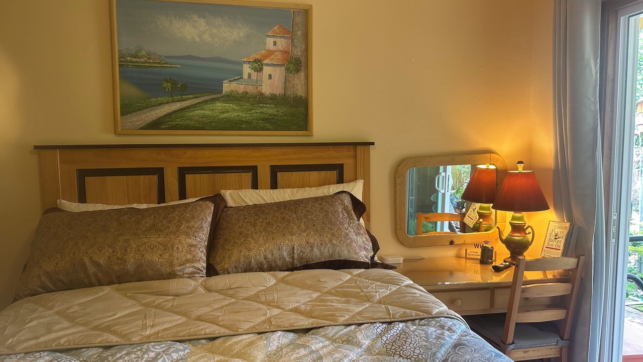 Photo of Bedroom in Des Moines