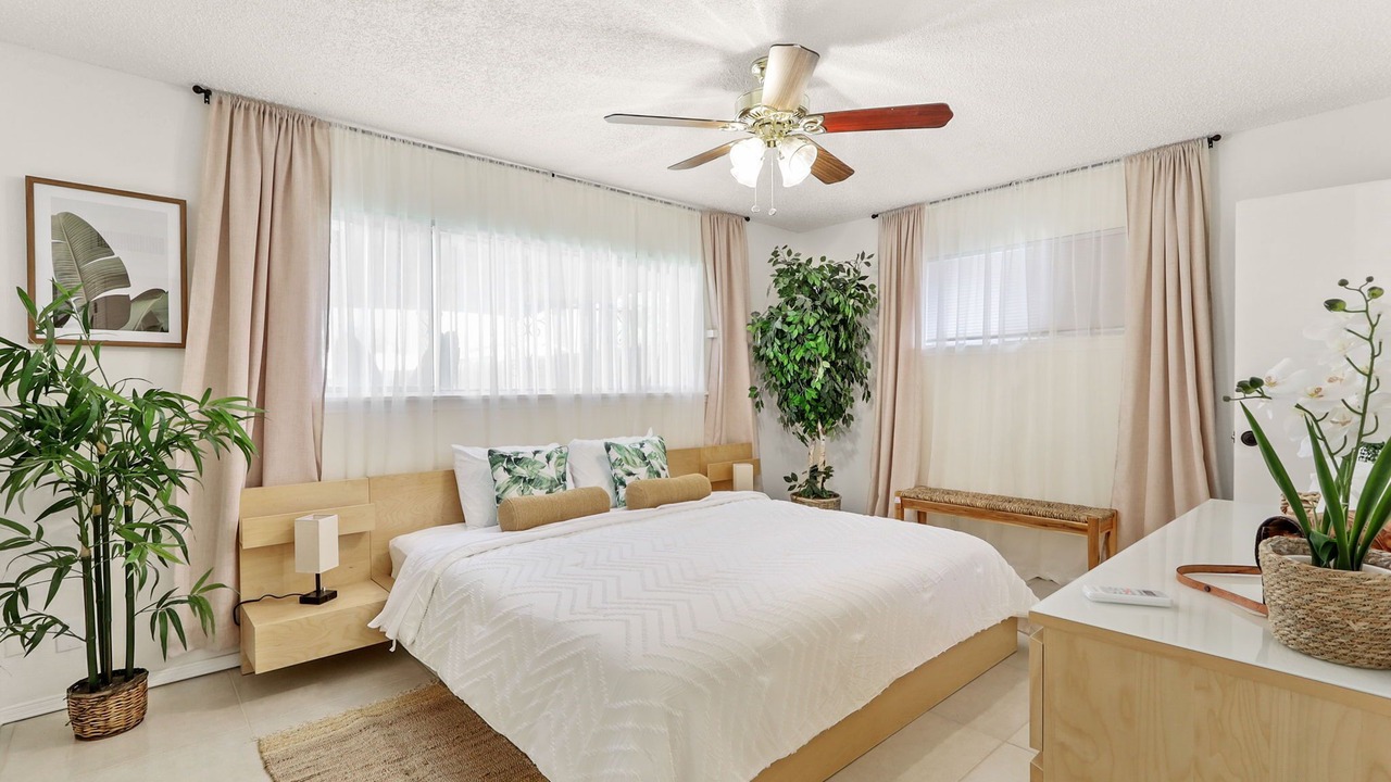 Photo of Bedroom in Biggs Field