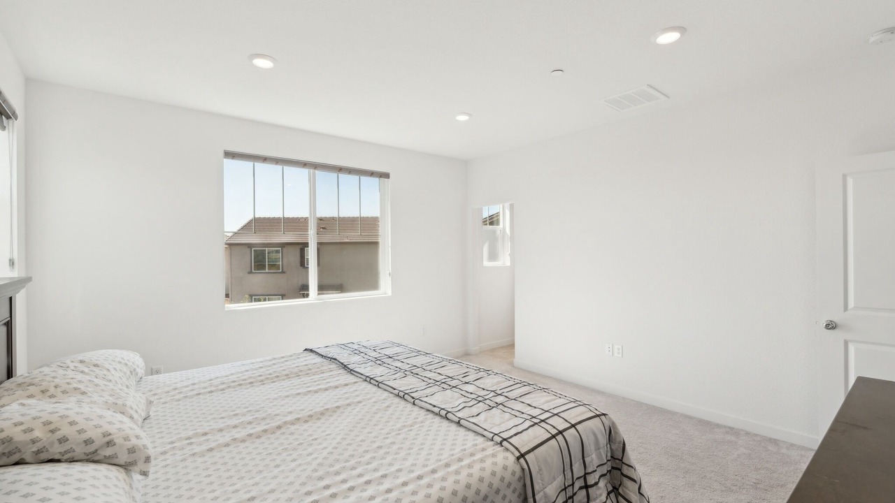 Photo of Bedroom in Folsom