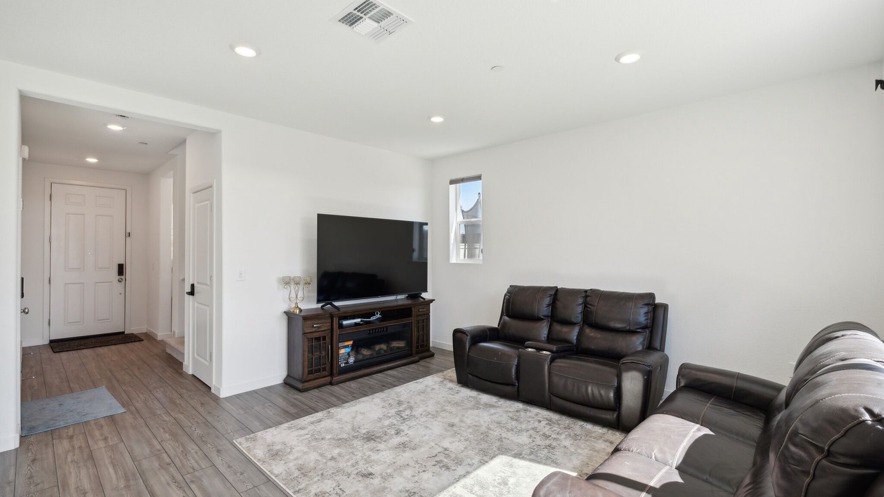 Photo of Bedroom in Folsom