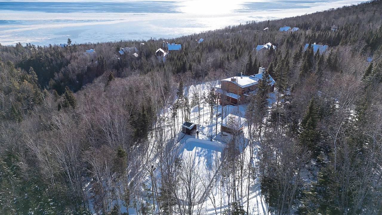 Photo of Others in Petite-Riviere-Saint-Francois