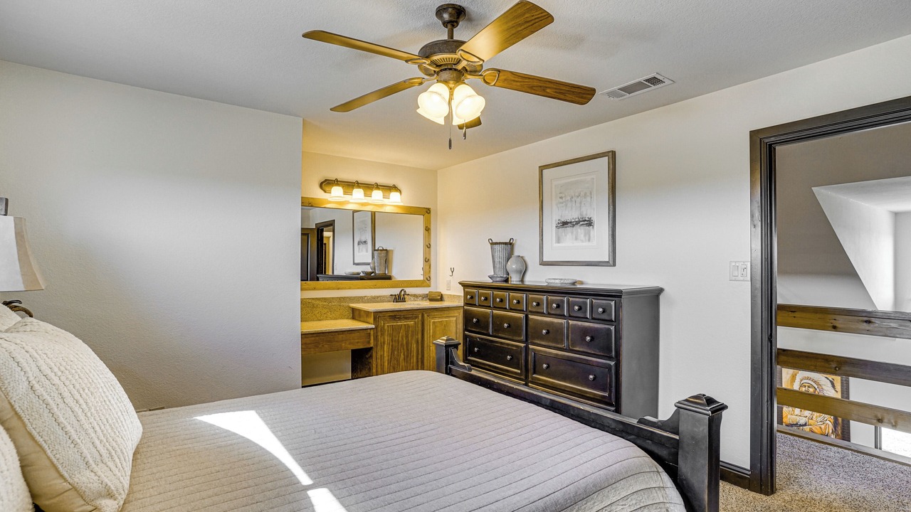 Photo of Bedroom in Palo Pinto County