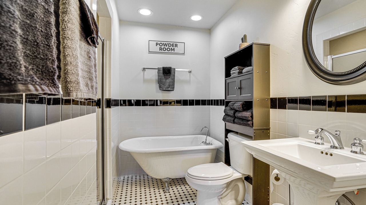 Photo of Bathroom in Palo Pinto County