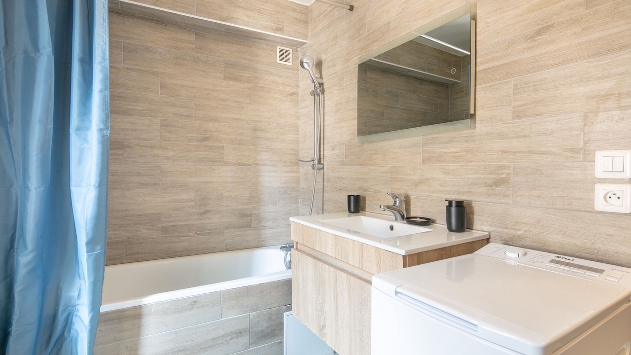 Photo of Bathroom in Saint-Geoire-en-Valdaine