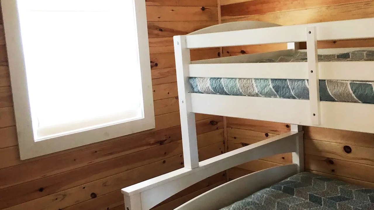 Photo of Bedroom in Pointe-du-Chene