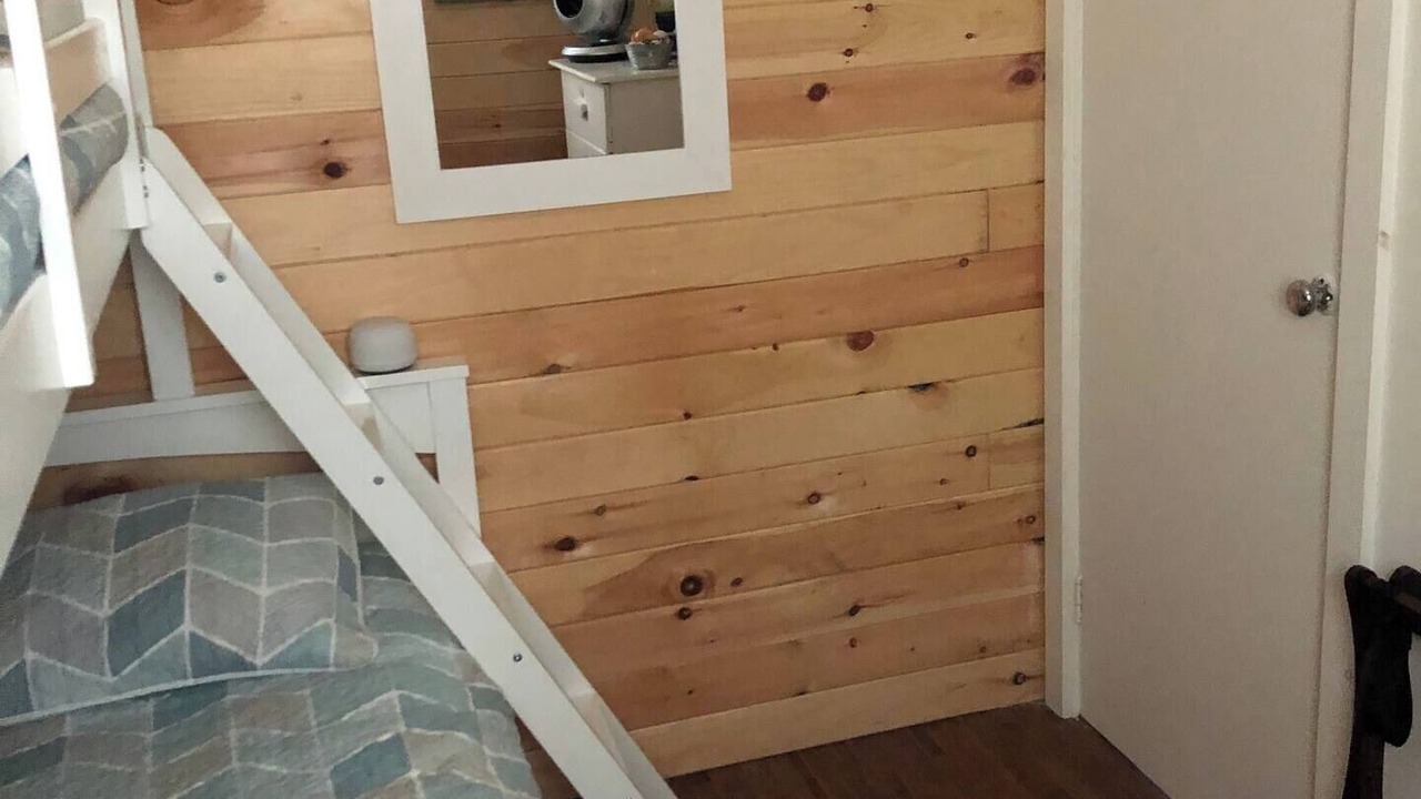 Photo of Bedroom in Pointe-du-Chene