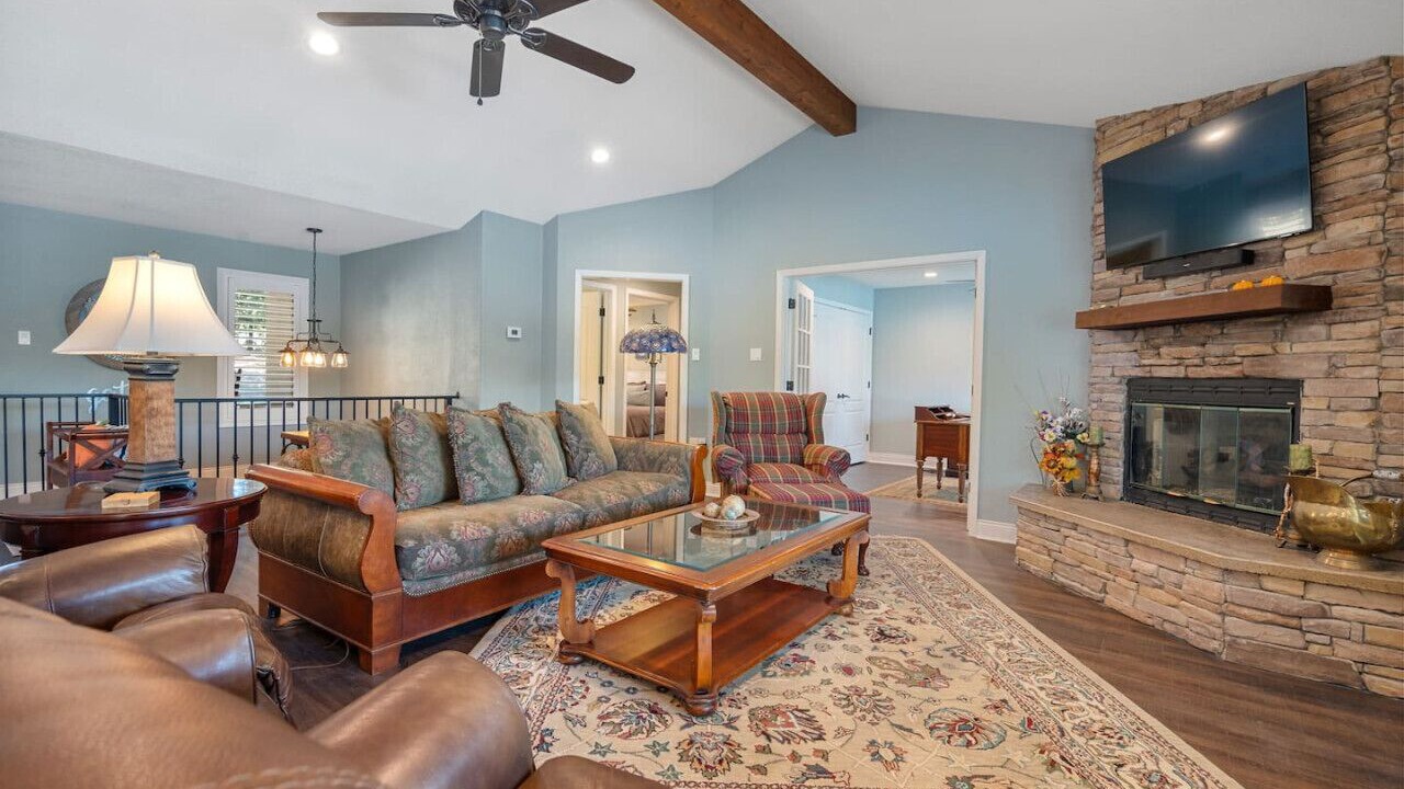 Photo of Livingroom in Hot Springs Village