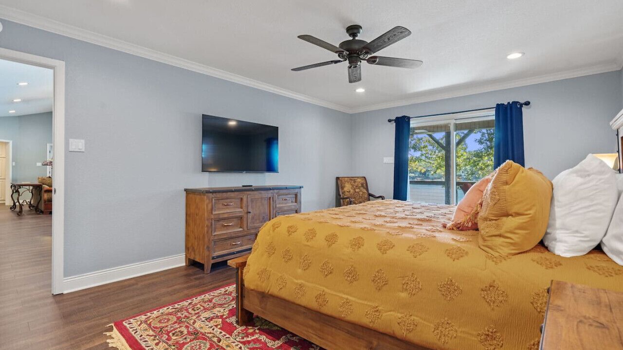 Photo of Bedroom in Hot Springs Village