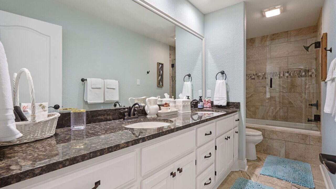 Photo of Bathroom in Hot Springs Village