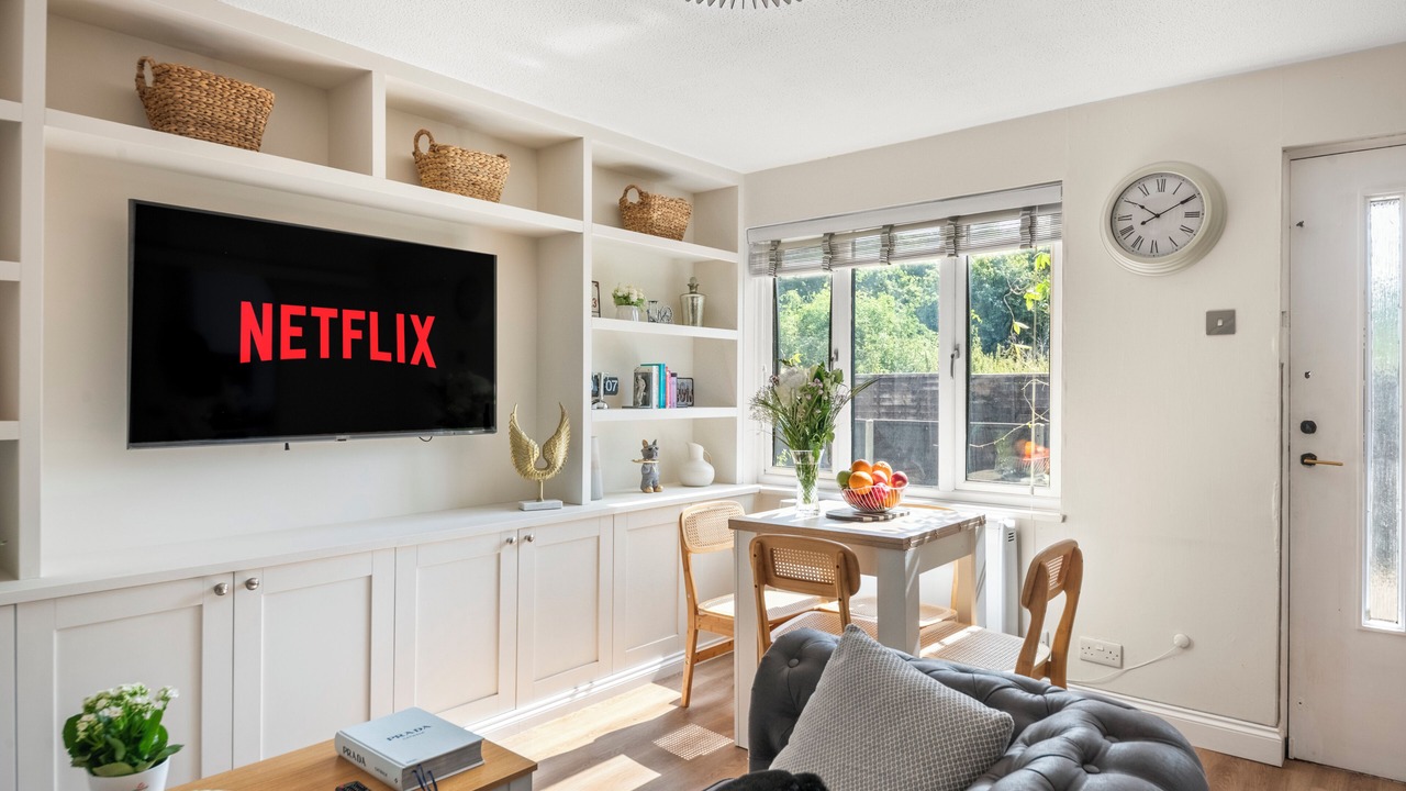 Photo of Livingroom in Datchet