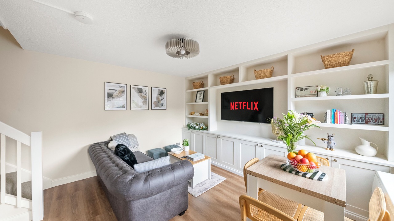 Photo of Livingroom in Datchet