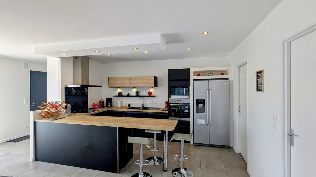 Photo of Kitchen in Saint-Hilaire-du-Rosier