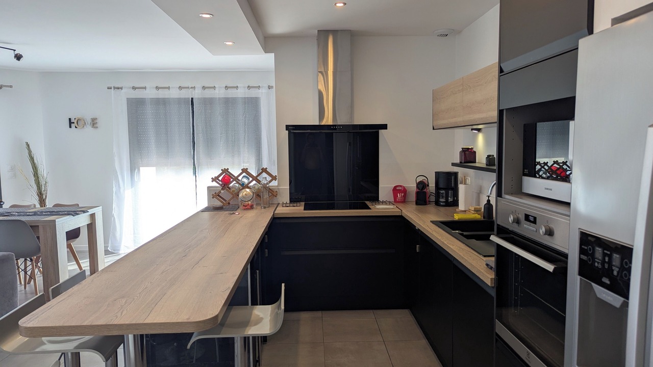 Photo of Kitchen in Saint-Hilaire-du-Rosier