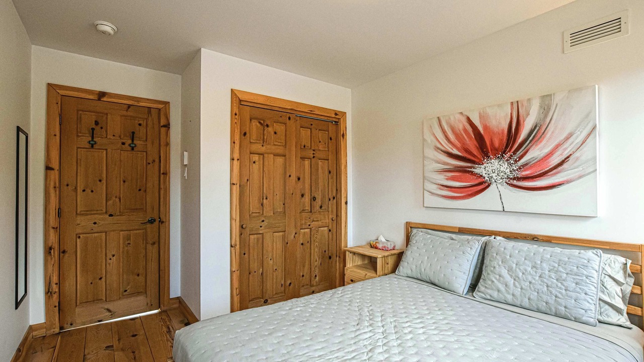 Photo of Bedroom in Pine Hill