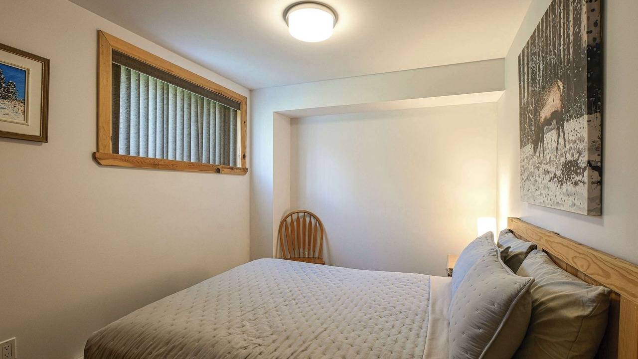 Photo of Bedroom in Pine Hill