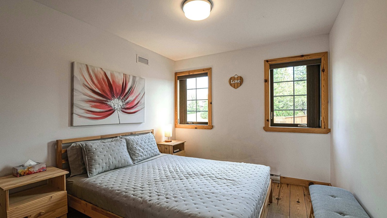 Photo of Bedroom in Pine Hill