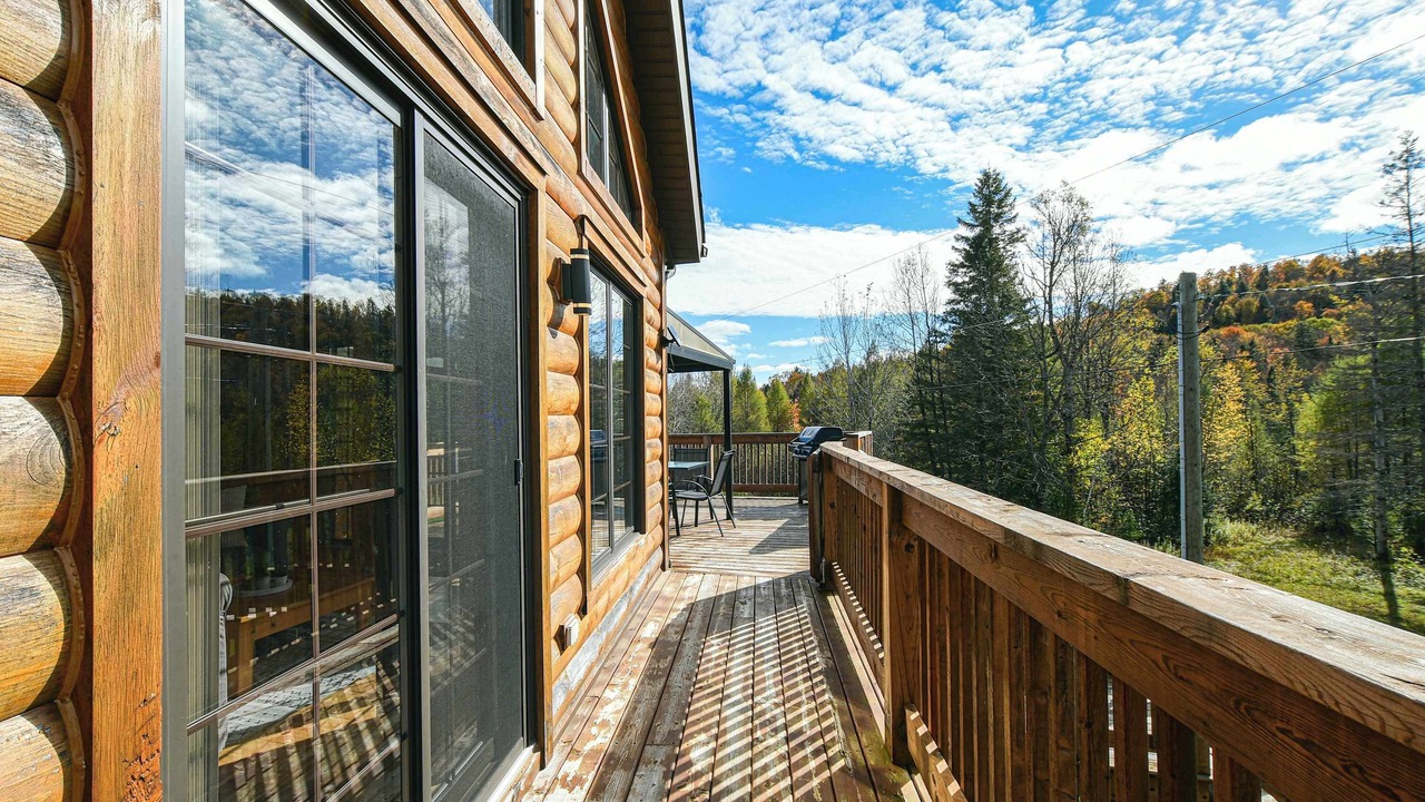 Photo of Patio Balcony in Pine Hill
