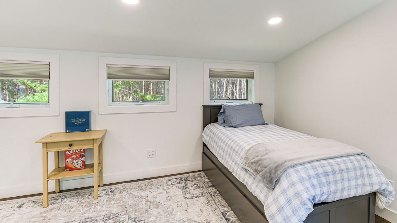 Photo of Bedroom in Roque Bluffs