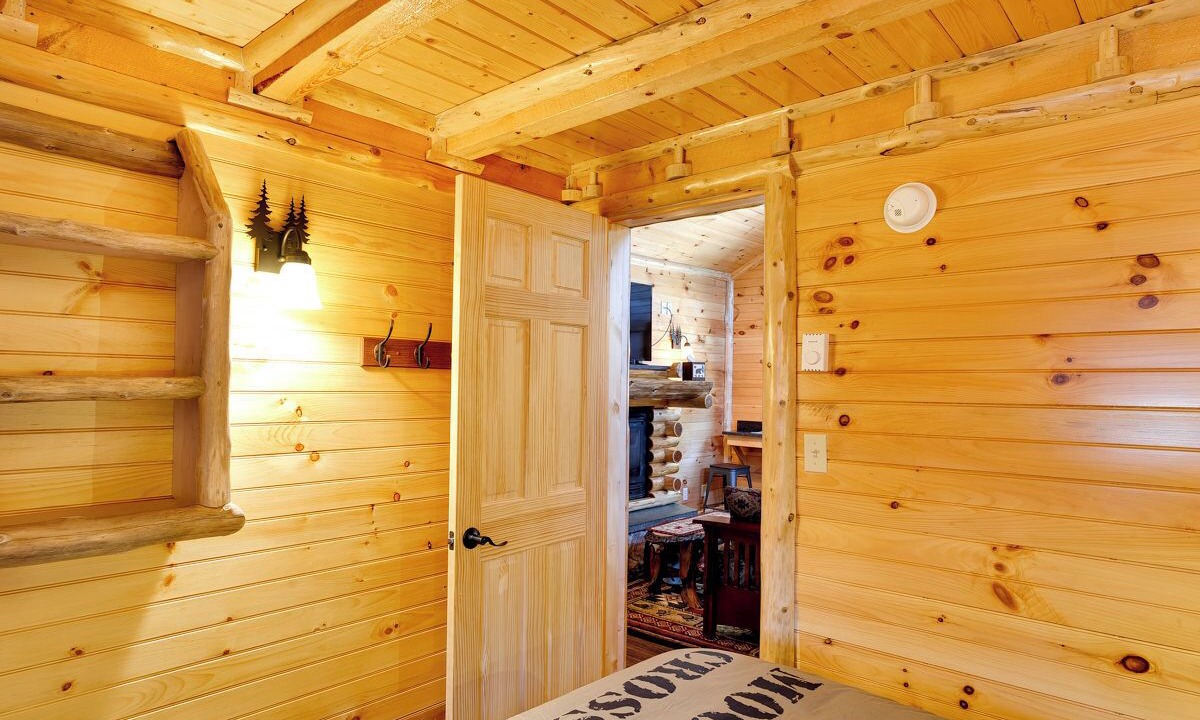 Photo of Bedroom in Lake Placid