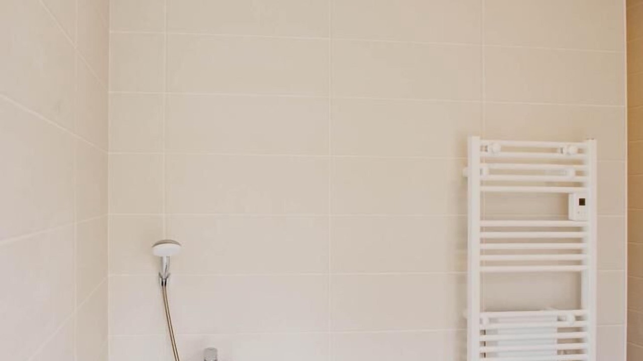 Photo of Bathroom in Genouilly