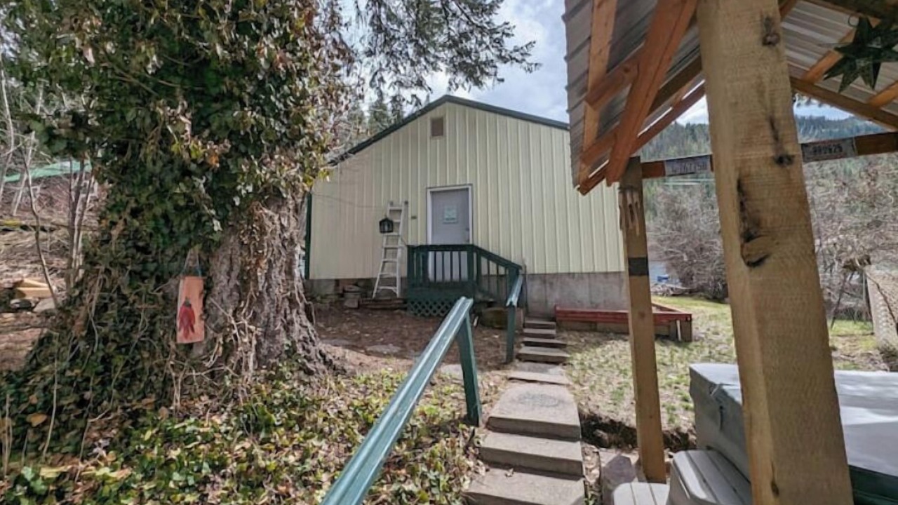 Photo of Outdoor in Mullan