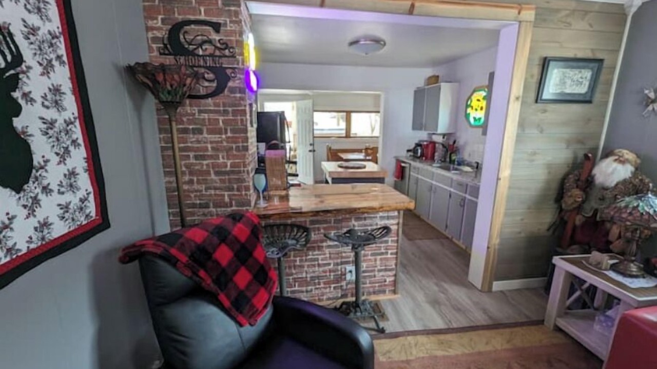 Photo of Others in Mullan