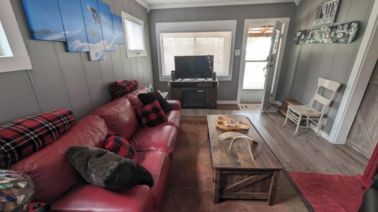 Photo of Livingroom in Mullan