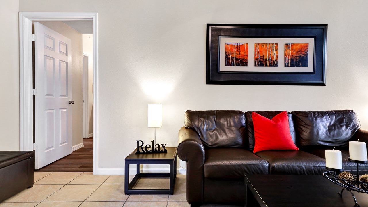 Photo of Livingroom in Eckhert Crossing