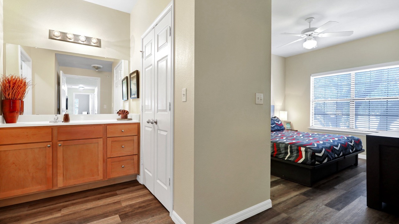 Photo of Bedroom in Eckhert Crossing
