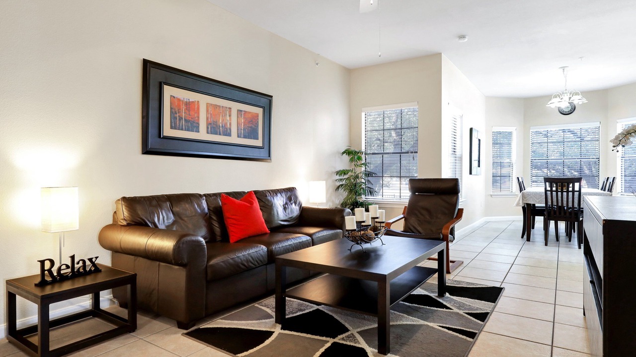 Photo of Livingroom in Eckhert Crossing