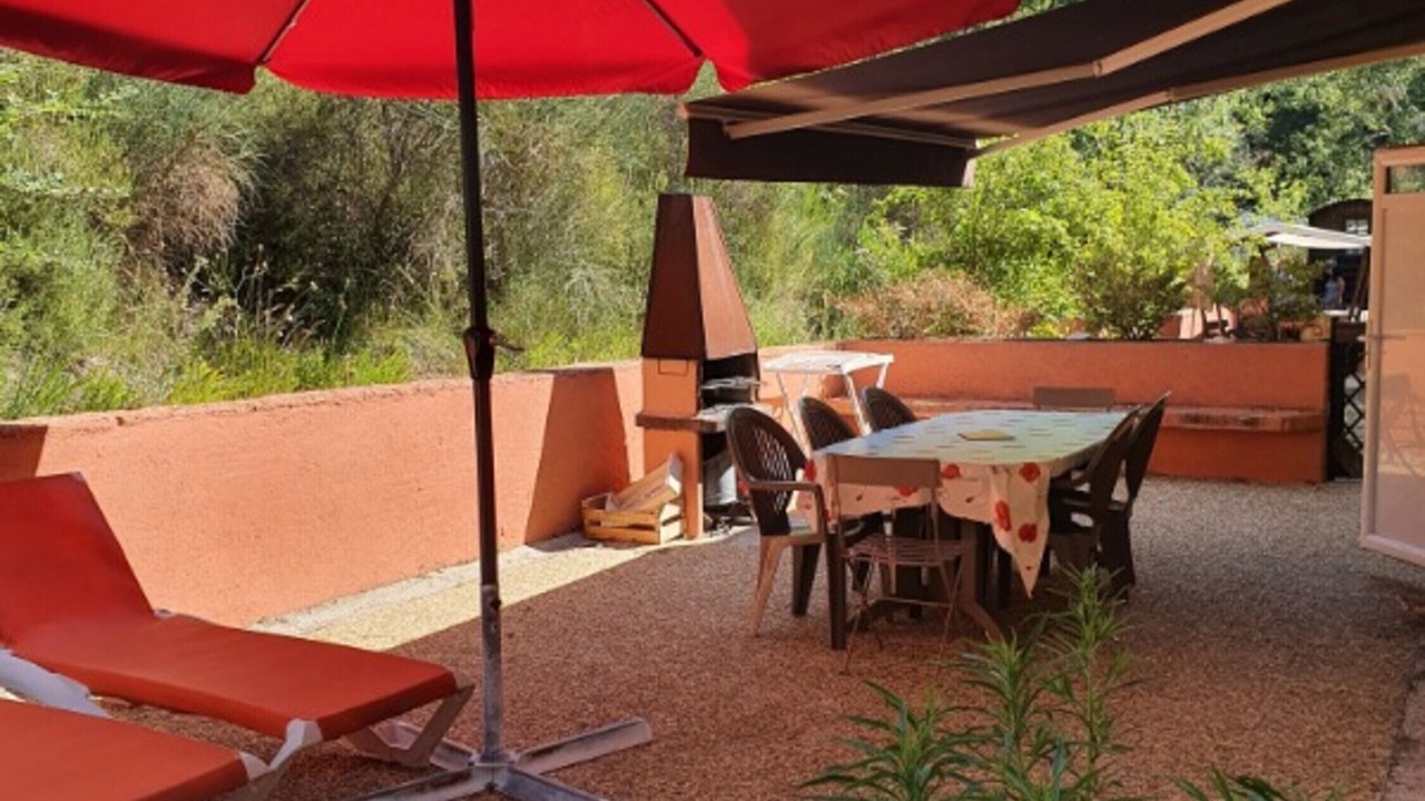 Photo of Outdoor in Villelaure