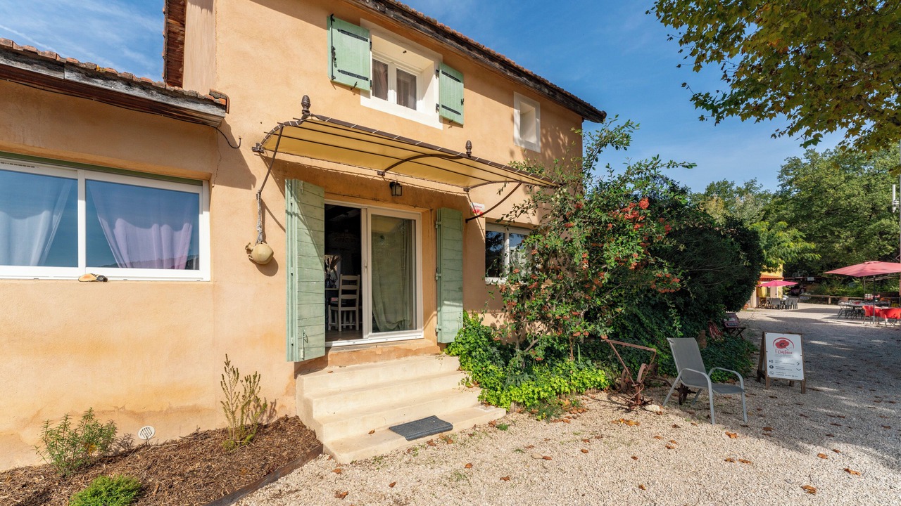 Photo of Outdoor in Villelaure