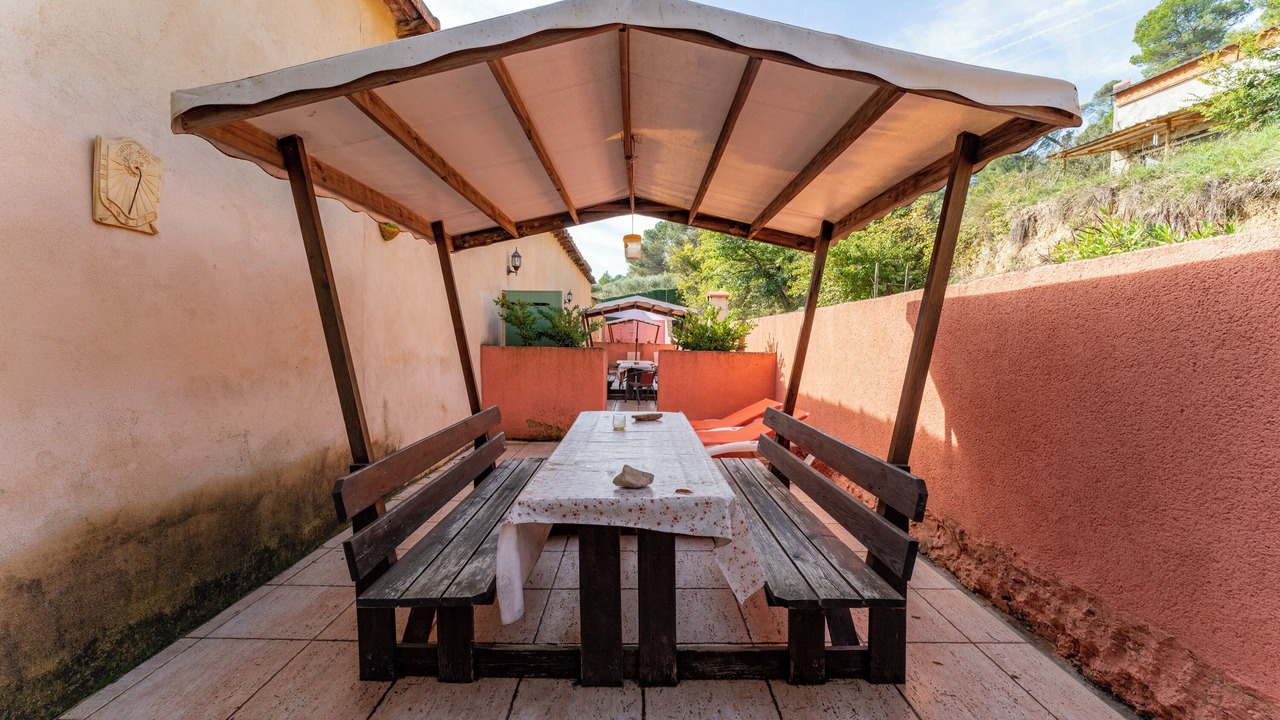 Photo of Outdoor in Villelaure