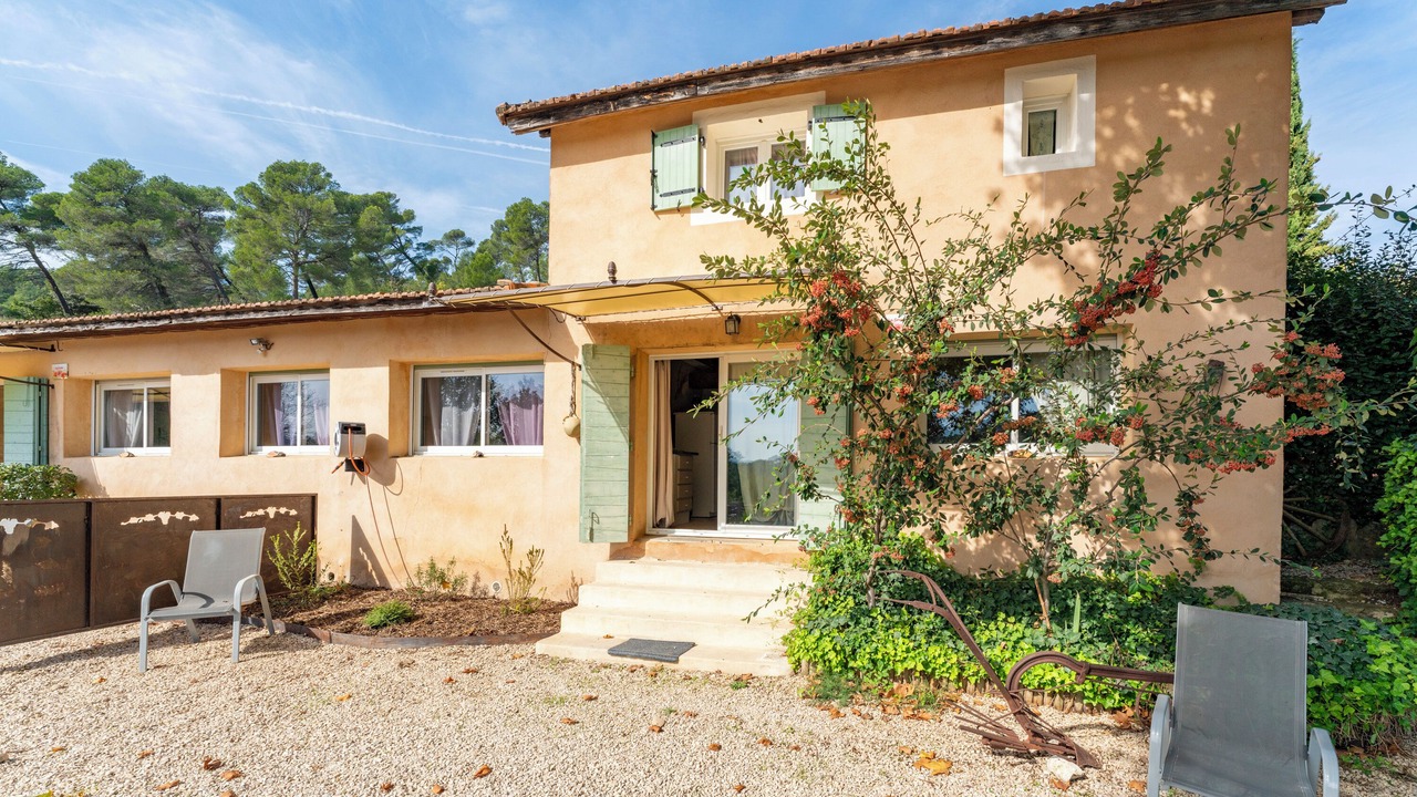 Photo of Outdoor in Villelaure