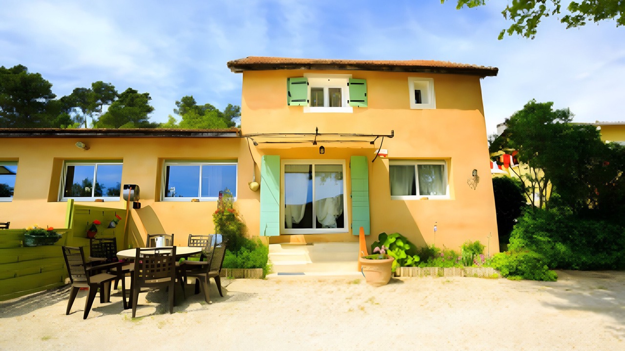 Photo of Outdoor in Villelaure