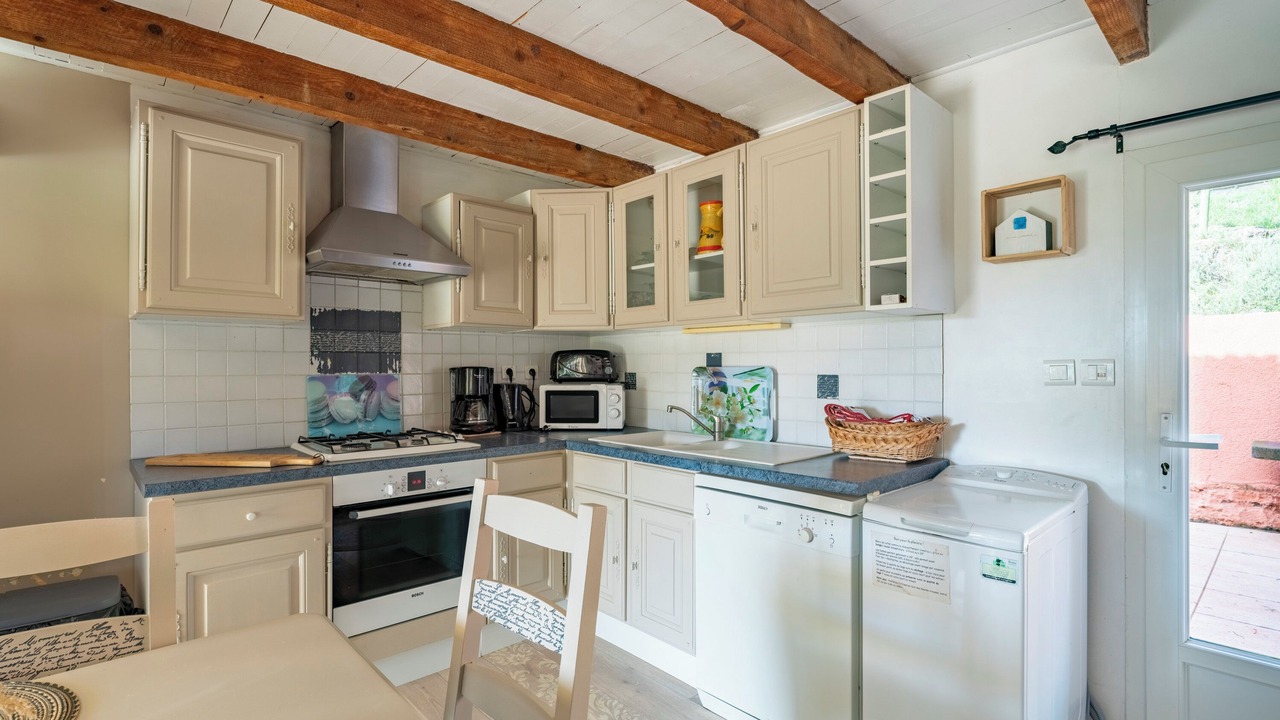 Photo of Kitchen in Villelaure