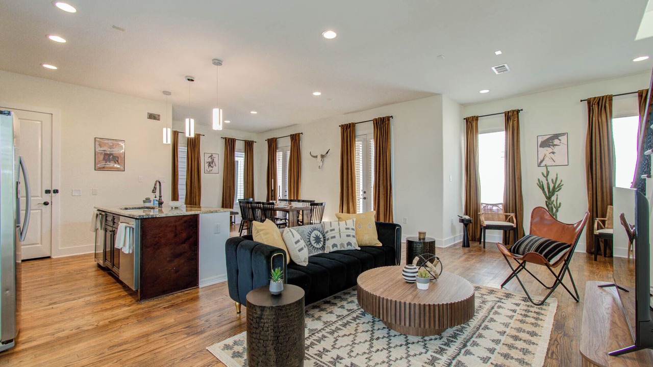 Photo of Bedroom in Washington Ave./ Memorial Park