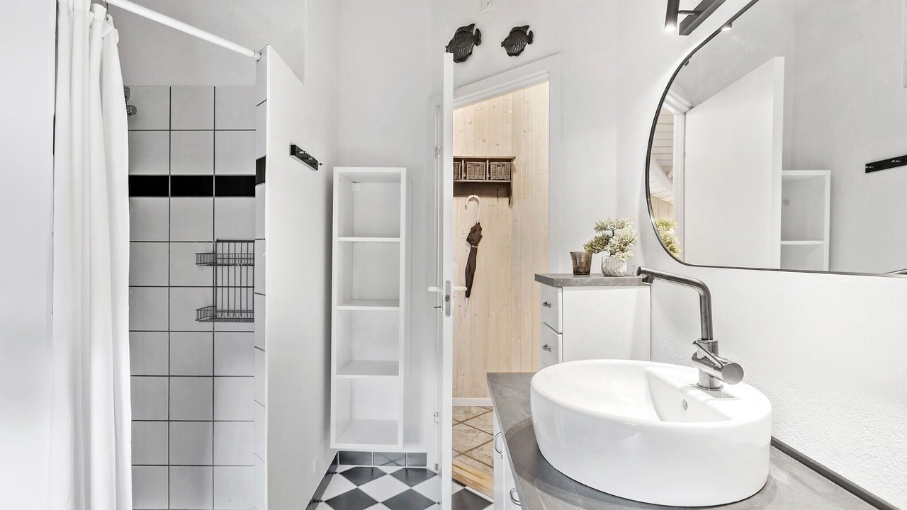 Photo of Bathroom in Dannemare