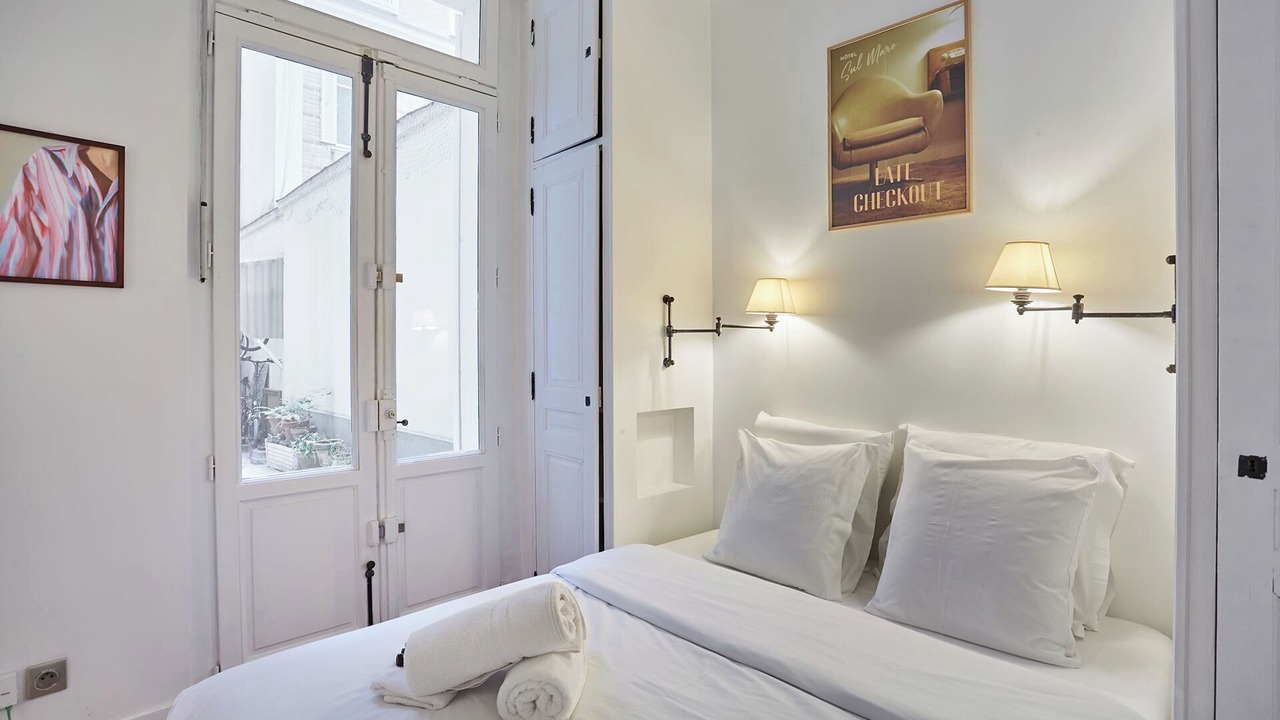 Photo of Others in Quartier de l'Ecole-Militaire