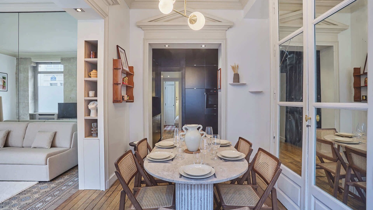 Photo of Others in Quartier de l'Ecole-Militaire