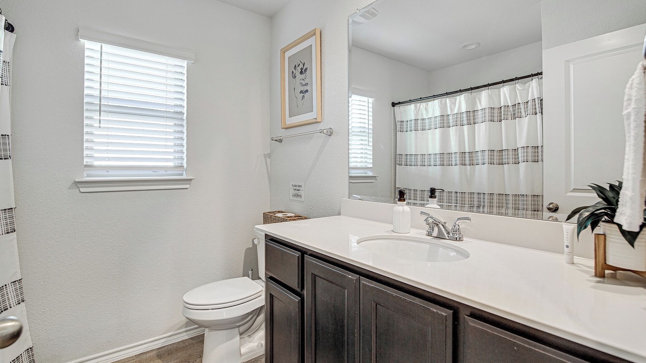 Photo of Bathroom in Joshua