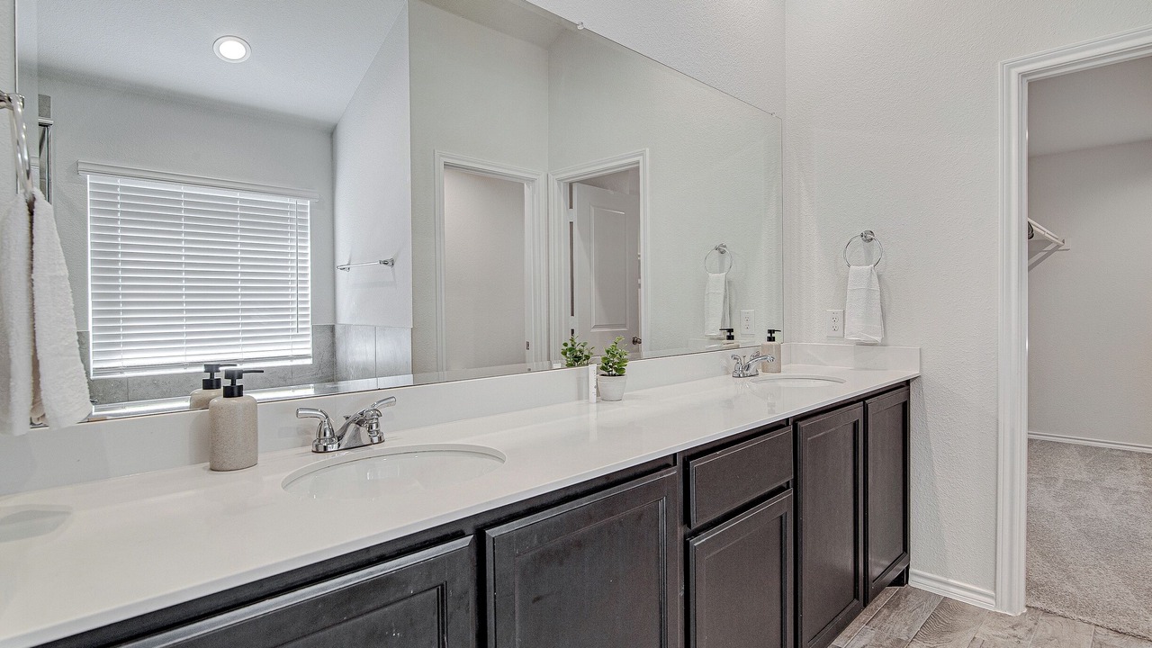 Photo of Bathroom in Joshua