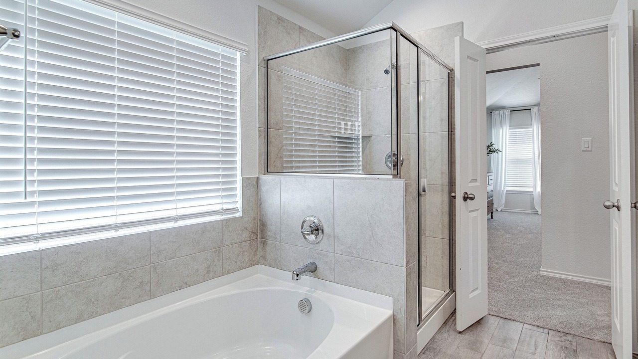 Photo of Bathroom in Joshua
