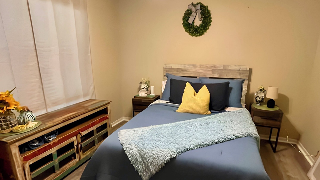 Photo of Bedroom in Early