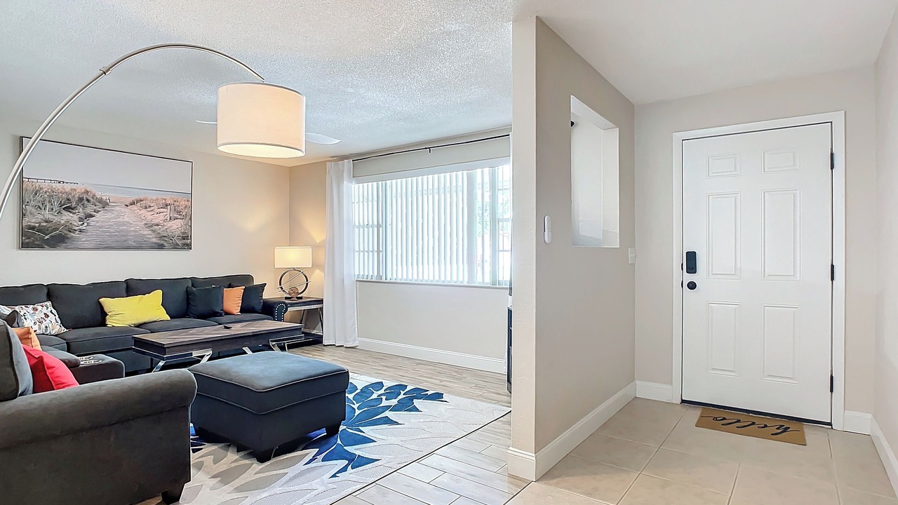 Photo of Livingroom in Holly Hill