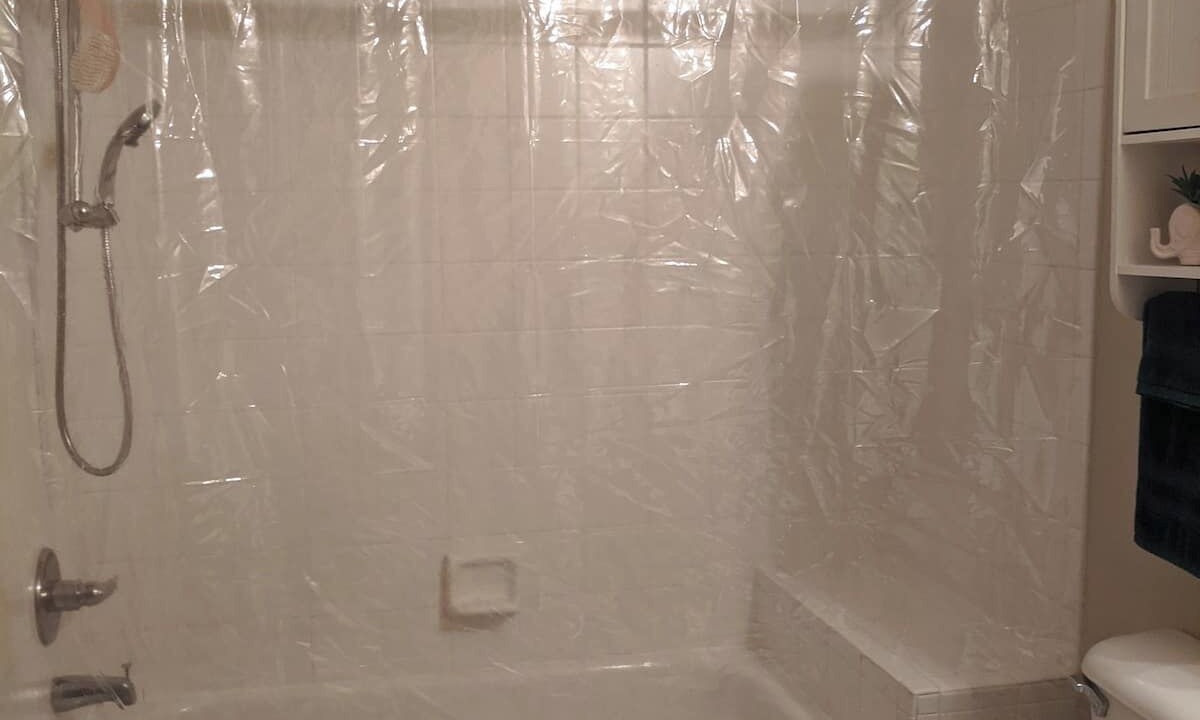Photo of Bathroom in Warren