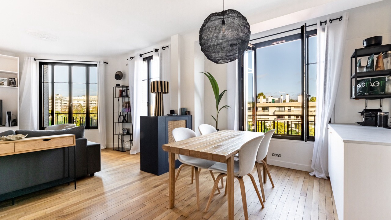 Photo of Livingroom in Parchamp–Albert Kahn