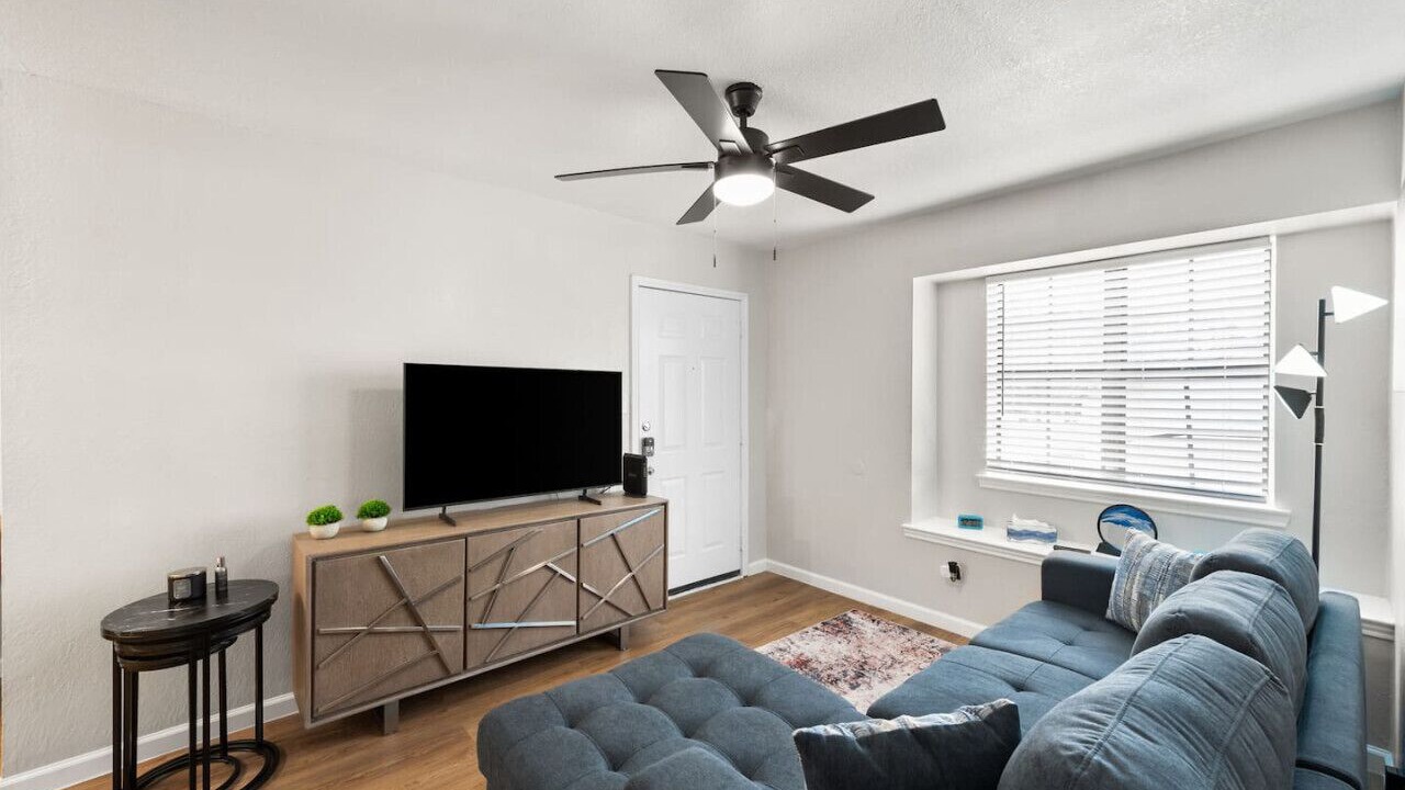 Photo of Bedroom in West Arlington